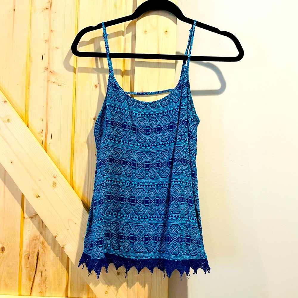 Soft Flowy Tank